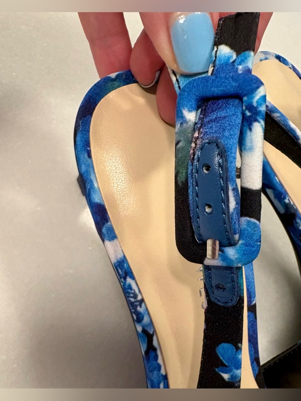 Nine West Blue Floral Pointed Slingback Flats NWOT - Picture 7 of 11